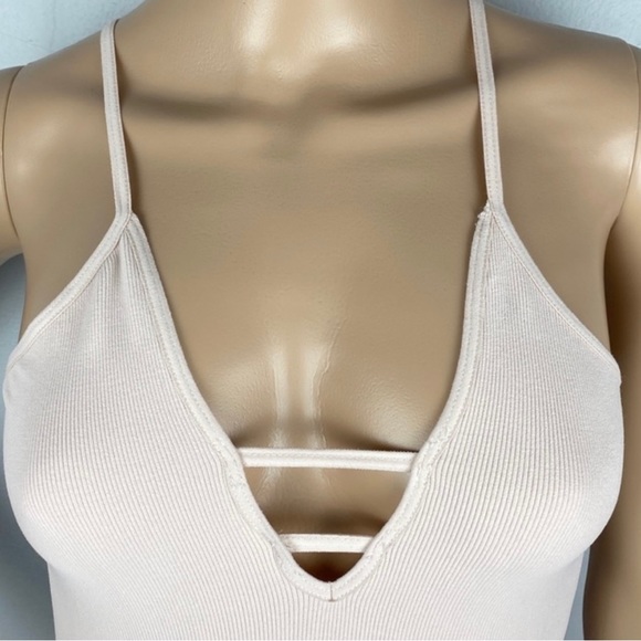 NEW FREE PEOPLE FP MOVEMENT REVOLVE PINK BODYSUIT - Picture 4 of 10